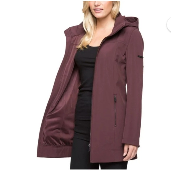 Andrew Marc extra warm water repellent maroon jacket with detachable hood small - Picture 3 of 8